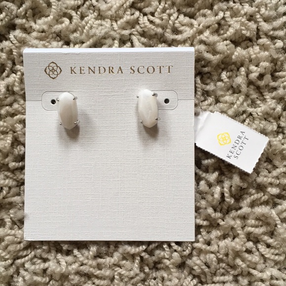 Kendra Scott Jewelry - NWT-Kendra Scott-Betty earrings